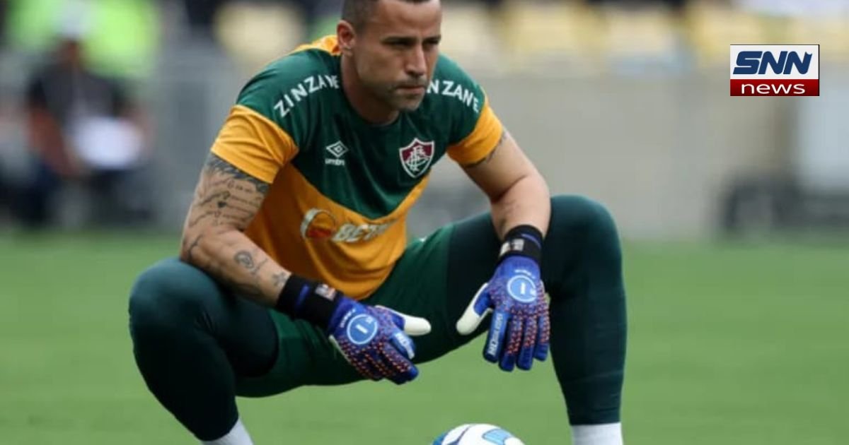 Fabio Breaks Shilton’s Record for Most Men’s Football Games