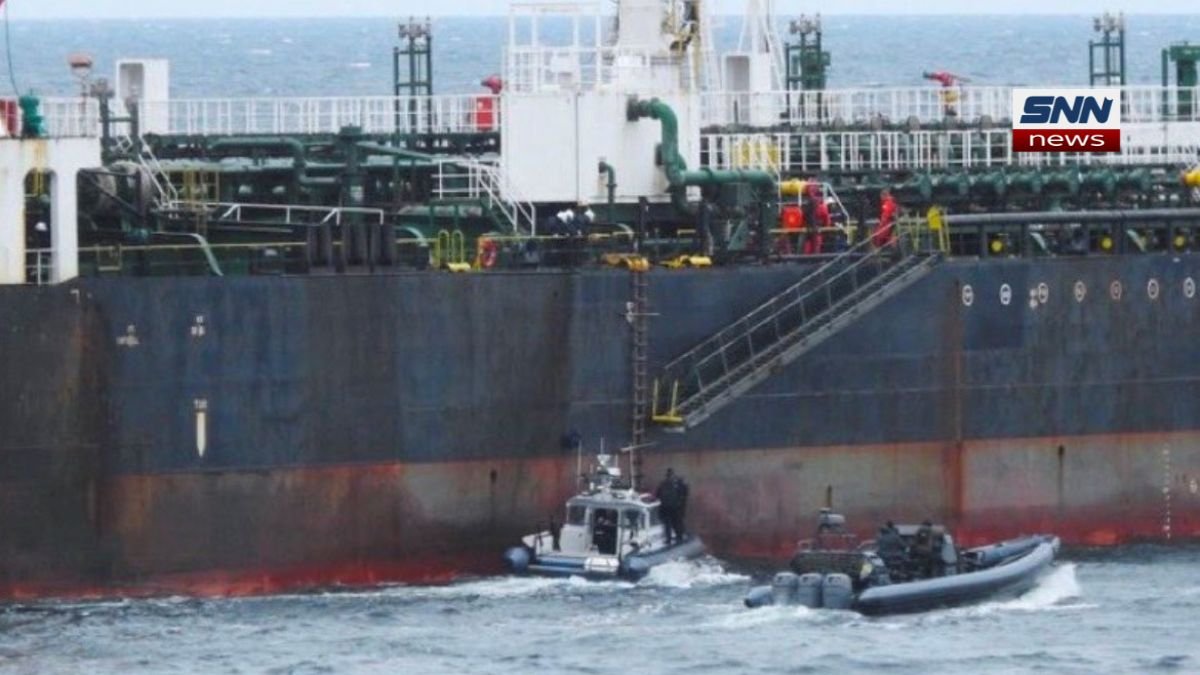 Swedish forces seize Russian shadow fleet oil tanker FLORA 1 after Baltic Sea oil spill