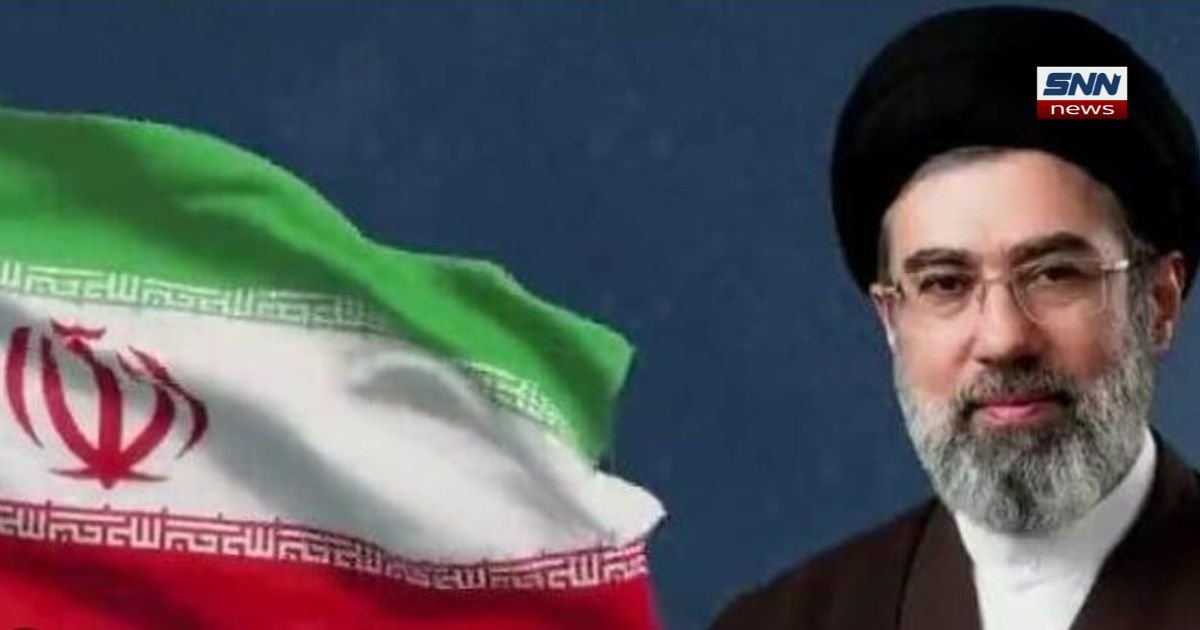 Protesters hold a portrait of Iran's Supreme Leader Mojtaba Khamenei Missing during a rally in Karachi
