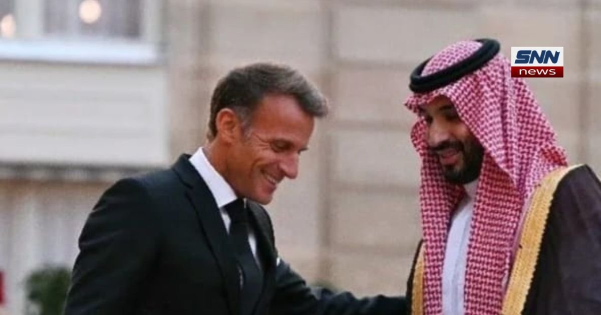 "France and Saudi Arabia Signs officials shake hands after signing a memorandum of understanding for a โฌ6 billion Paris-area theme park investment."