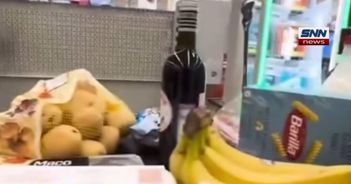 Tucker Carlson Russia Grocery shopping in a Russian grocery store as price comparison sparks debate